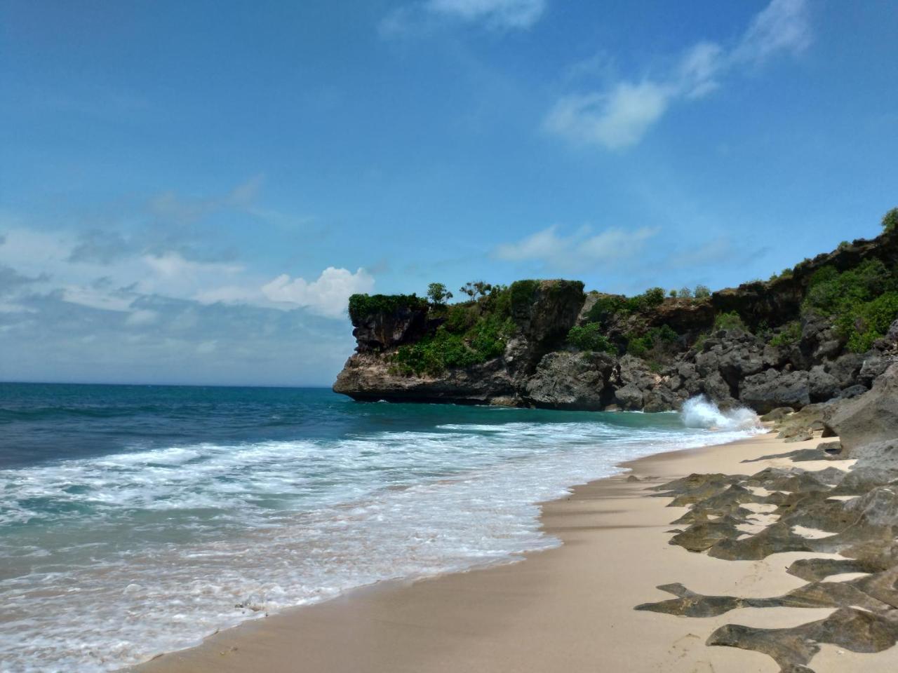 Balangan Paradise Hostel&Restaurant Jimbaran  Bagian luar foto